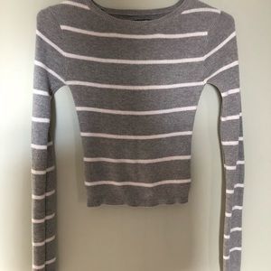 Grey/White Sweater